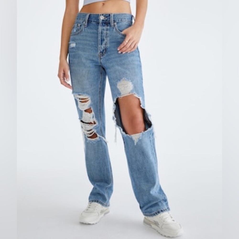 NWOT Aeropostale Women’s Size 00 Blue High Rise Baggy Distressed Jeans